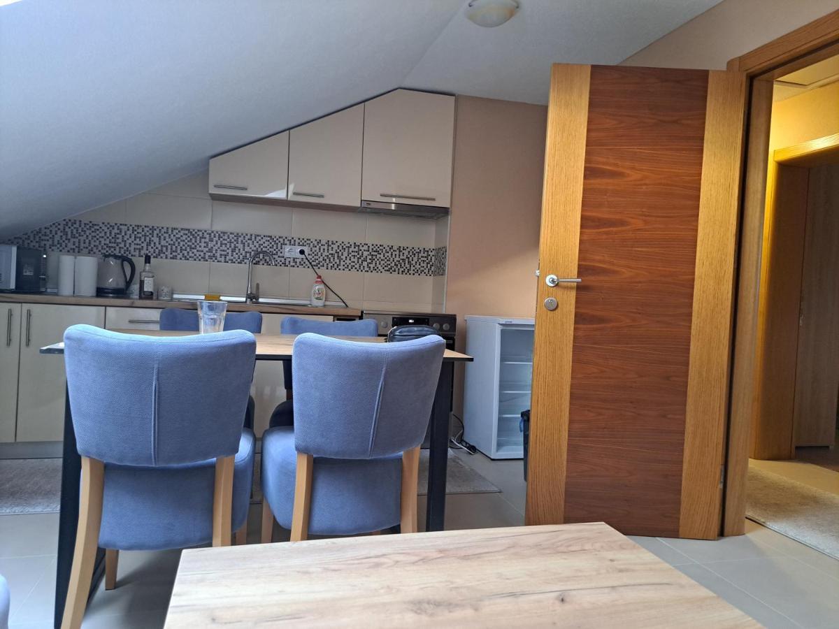 Apartman Avram Kotor Varos Exteriér fotografie