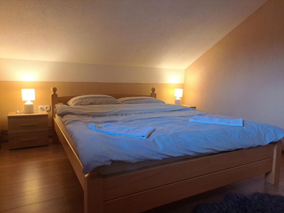 Apartman Avram Kotor Varos Exteriér fotografie