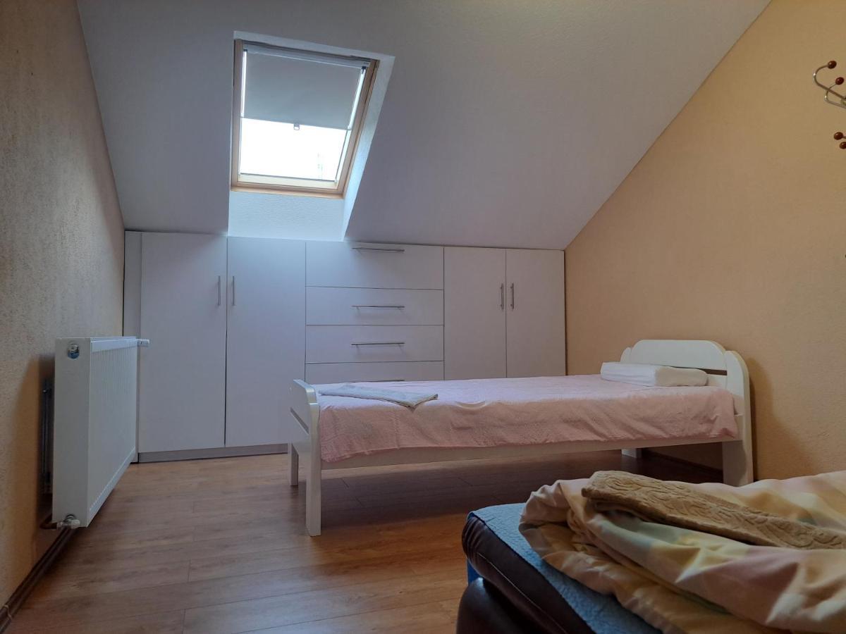 Apartman Avram Kotor Varos Exteriér fotografie